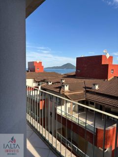 Cobertura de alto padrão com vista para o mar a apenas 50 metros da orla da Praia Grande!