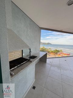 Cobertura de alto padrão com vista panorâmica da Praia Grande!