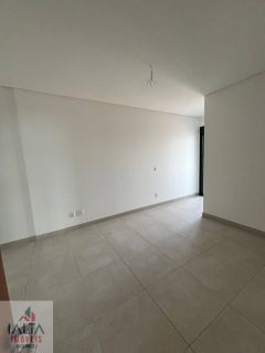 Cobertura de alto padrão com vista panorâmica da Praia Grande!