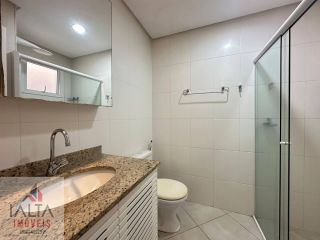 Apartamento de 76 m² a 140m da Praia | 2 Dormitórios c/ Suíte | Lazer Completo e Portaria 24h