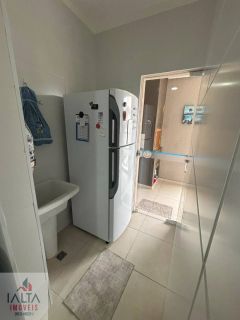 Apartamento bem localizado no Itaguá!