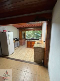Chácara Para Vender com 5 quartos 1 suítes no bairro Rio do Ouro em Caraguatatuba