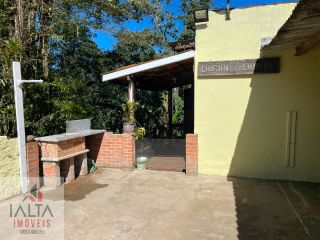 Chácara Para Vender com 5 quartos 1 suítes no bairro Rio do Ouro em Caraguatatuba