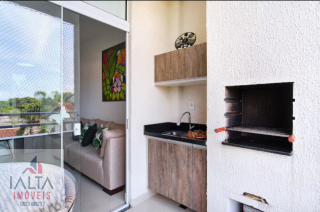 Apartamento Mobiliado com 2 Dormitórios e Lazer Completo a 800m da Orla do Itaguá em Ubatuba