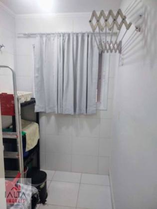Apartamento Mobiliado com 2 Dormitórios (1 Suíte) disponível para locação no Itaguá