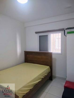 Apartamento Mobiliado com 2 Dormitórios (1 Suíte) disponível para locação no Itaguá