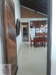 Casa à Venda no Perequê-Açu – Mobiliada e Pronta para Morar