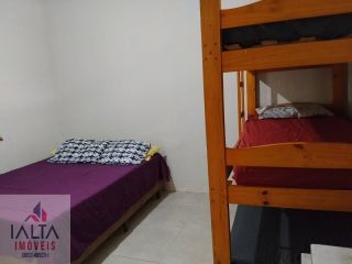 OPORTUNIDADE NA PRAIA MARTIM DE SÁ – CARAGUATATUBA  Excelente imóvel localizado em uma das regiões mais valorizadas do litoral norte paulista, em rua tranquila e a apenas 200 metros da Praia Martim de Sá.  Com amplo terreno e grande potencial para ampliaç