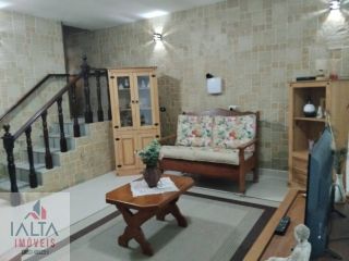 EXCELENTE SOBRADO MOBILIADO PARA LOCAÇÃO NA PRAIA MASSAGUAÇU – CARAGUATATUBA  Se você busca conforto, segurança e qualidade de vida em uma das regiões mais valorizadas do Litoral Norte, esta é a oportunidade ideal.