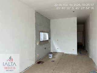 Casa Para Vender com 2 quartos 1 suítes no bairro golfinhos em Caraguatatuba