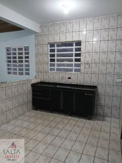 Sobrado Amplo em Terreno de 450m² – Excelente Oportunidade para Moradia ou Investimento
