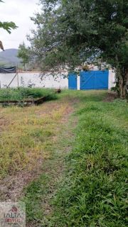 Sobrado Amplo em Terreno de 450m² – Excelente Oportunidade para Moradia ou Investimento