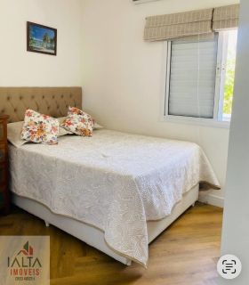 Apartamento Recém-Reformado a Apenas 90 Metros da Praia da Enseada!