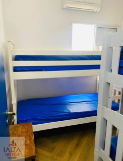Apartamento Recém-Reformado a Apenas 90 Metros da Praia da Enseada!