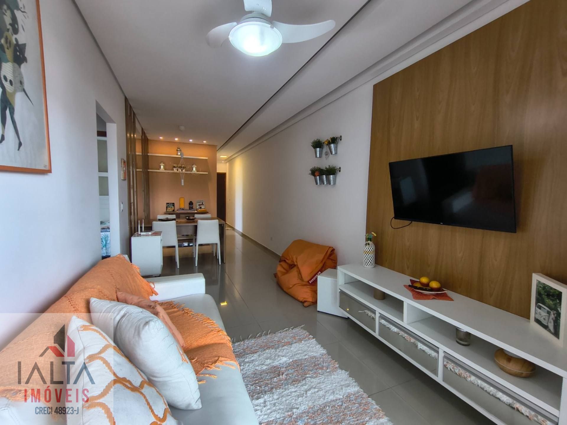Apartamento 2 Dormitórios com Suíte em Condomínio Exclusivo