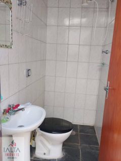 UM CANTINHO ESPECIAL NA MARTIM DE SÁ, sobrado espaçoso e cheio de charme! OPORTUNIDADE