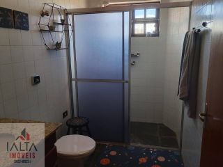 UM CANTINHO ESPECIAL NA MARTIM DE SÁ, sobrado espaçoso e cheio de charme! OPORTUNIDADE