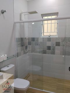 Casa Completa com Piscina Aquecida e Área Gourmet – Conforto e Sofisticação no Litoral Norte de SP
