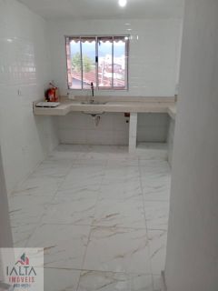 Conjunto de casas bem localizadas.