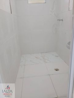 Conjunto de casas bem localizadas.