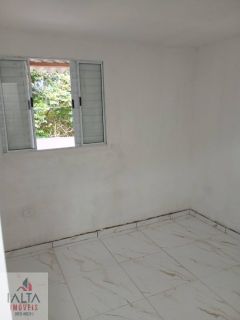 Conjunto de casas bem localizadas.
