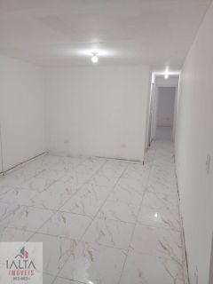 Conjunto de casas bem localizadas.