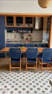 Duplex Exclusivo a Apenas 50 Metros da Praia Grande em Ubatuba
