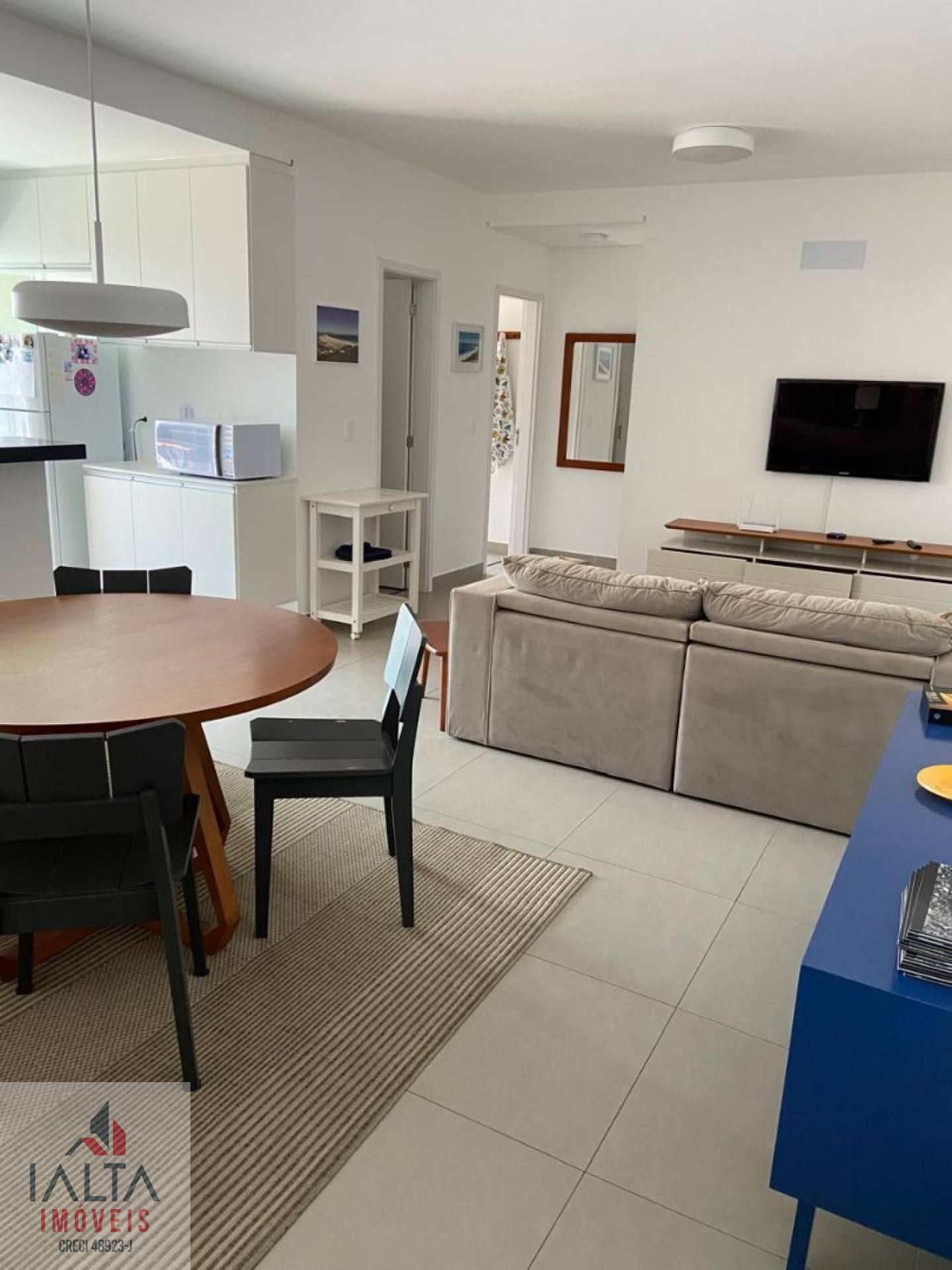 Excelente Apartamento com 2 Suítes e Varanda Gourmet no Centro