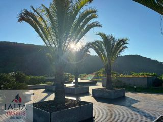 Apartamento de Alto Padrão à Venda na Praia Grande – Ubatuba