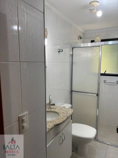 Apartamento Amplo com 3 Dormitórios e Vista para a Mata no Centro de Ubatuba