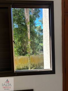 Apartamento Amplo com 3 Dormitórios e Vista para a Mata no Centro de Ubatuba