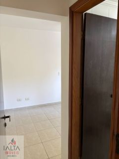 Apartamento Amplo com 3 Dormitórios e Vista para a Mata no Centro de Ubatuba