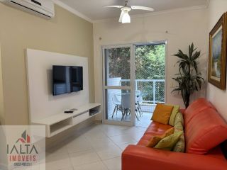 Apartamento Mobiliado com 2 Dormitórios e Vista para a Mata a 225m da Praia