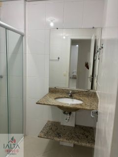 Apartamento Mobiliado com 2 Dormitórios e Vista para a Mata a 225m da Praia