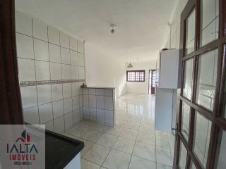 Casa Ampla à Venda na Martim de Sá – Conforto, Espaço e Qualidade de Vida a Poucos Passos do Mar!