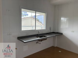 Seu Novo Lar a Poucos Passos do Mar – 2 Dormitórios e Varanda Gourmet