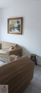 Apartamento Mobiliado com 2 Dormitórios (1 Suíte) à Venda no Centro de Ubatuba