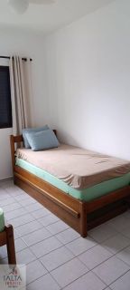 Apartamento Mobiliado com 2 Dormitórios (1 Suíte) à Venda no Centro de Ubatuba