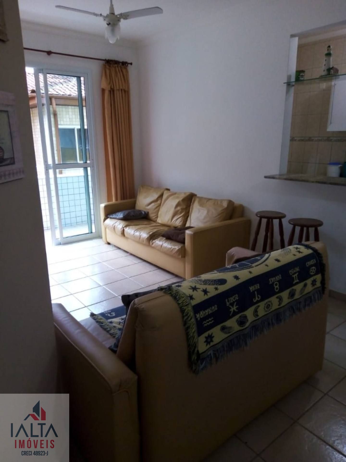 Apartamento  à Venda na Praia Grande – Ubatuba