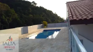 Apartamento  à Venda na Praia Grande – Ubatuba