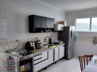 Locação Definitiva: Apartamento Mobiliado com 3 Dormitórios no Centro de Ubatuba
