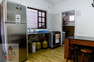 Casa a 300mts da Praia Martim de Sá