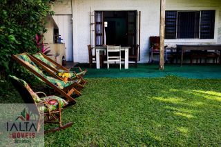 Casa a 300mts da Praia Martim de Sá
