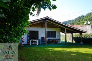 Casa a 300mts da Praia Martim de Sá
