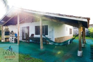 Casa a 300mts da Praia Martim de Sá