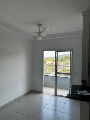 Apartamento Para Alugar com 2 quartos central Ubatuba