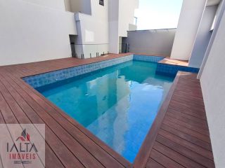 Apartamento à venda na Praia das Palmeiras, Caraguatatuba - Lazer Completo e Piscina Aquecida