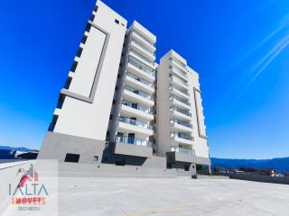 Apartamento à venda na Praia das Palmeiras, Caraguatatuba - Lazer Completo e Piscina Aquecida