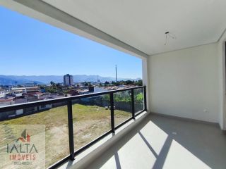 Apartamento à venda na Praia das Palmeiras, Caraguatatuba - Lazer Completo e Piscina Aquecida
