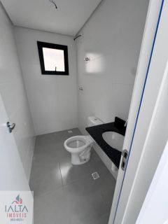 Apartamento Novo com 2 Dormitórios (1 Suíte) no Itaguá a 750m da Praia